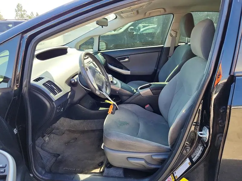 2015 TOYOTA PRIUS TWO  