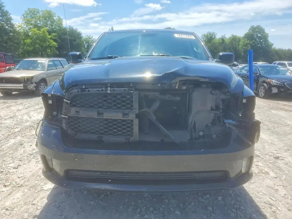 2016 RAM 1500 ST  