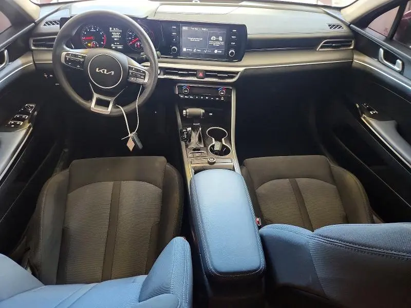 2022 KIA K5 LXS  