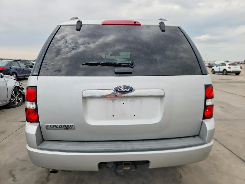 2010 FORD EXPLORER LIMITED  
