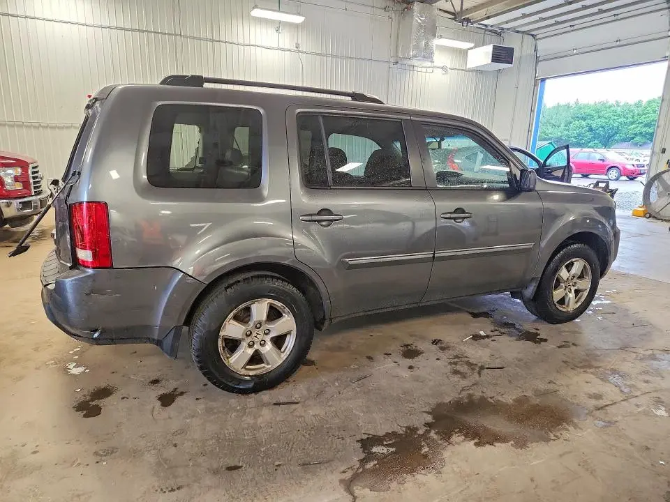 2011 HONDA PILOT EXL  