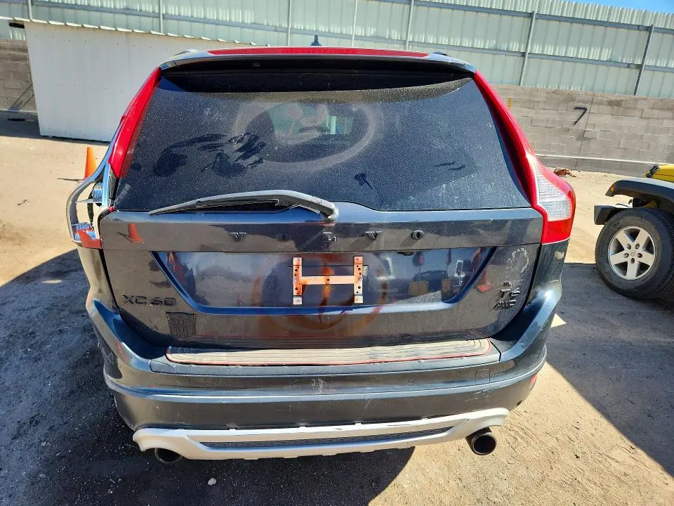 2013 VOLVO XC60 T6  