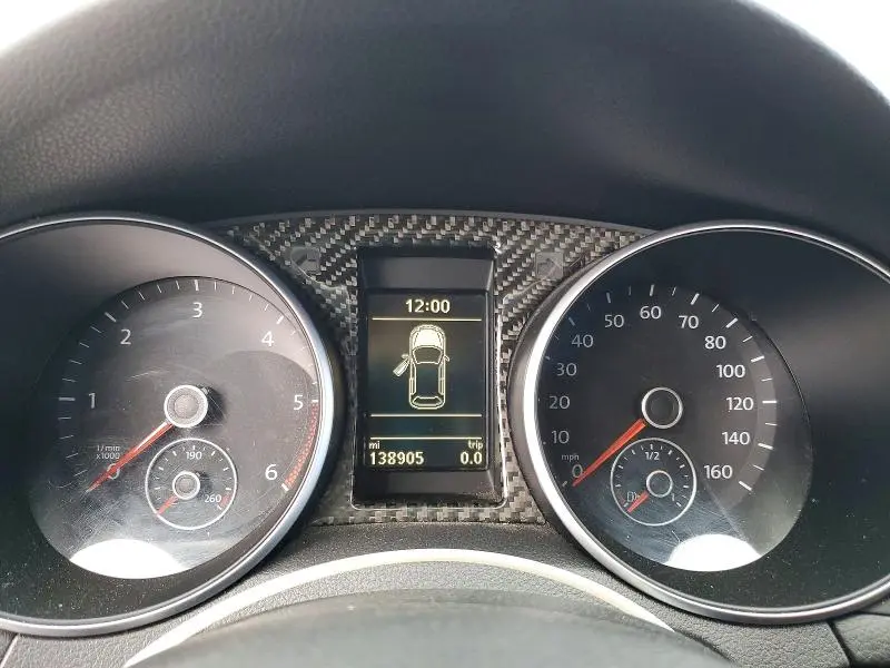 2013 VOLKSWAGEN GOLF   