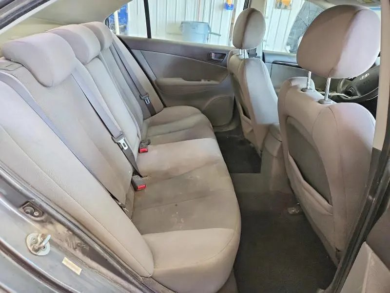 2010 HYUNDAI SONATA GLS  