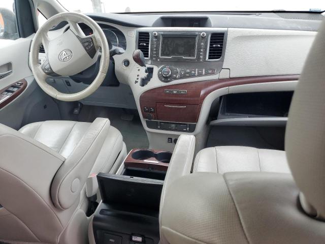 2011 TOYOTA SIENNA XLE