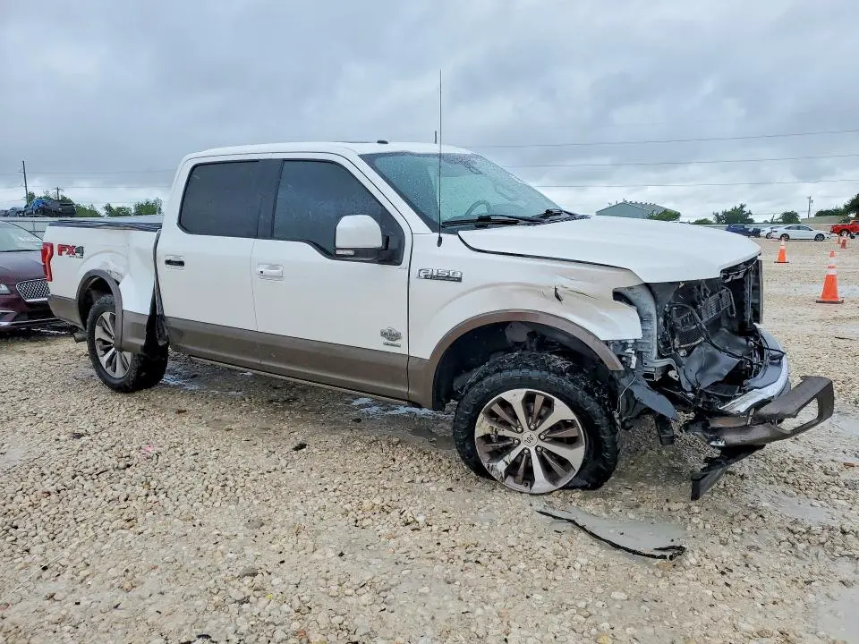 2017 FORD F150 SUPERCREW  