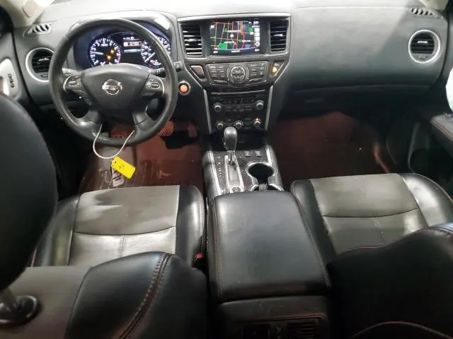 2020 NISSAN PATHFINDER SL  