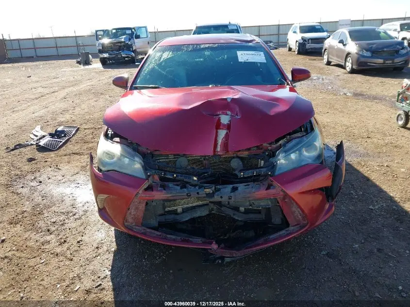 2017 TOYOTA CAMRY SE