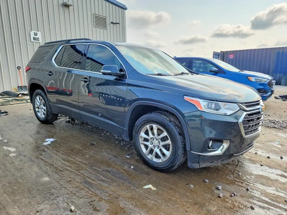 2020 CHEVROLET TRAVERSE LT  