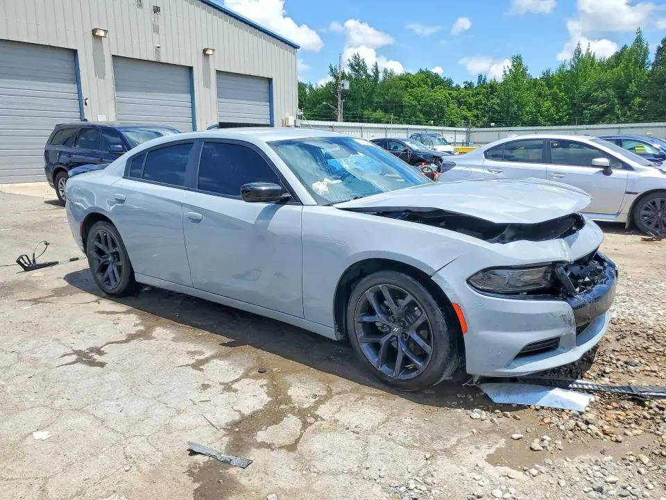 2020 DODGE CHARGER SXT  