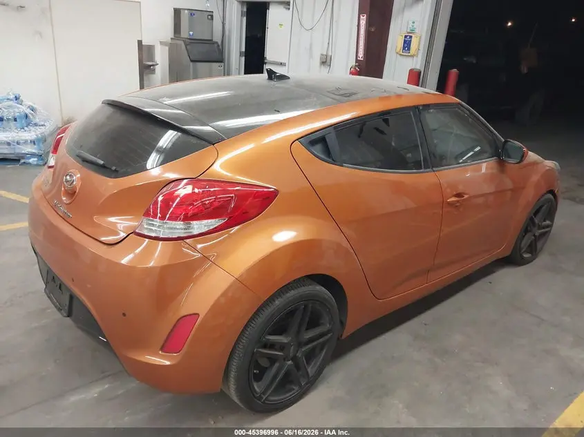2013 HYUNDAI VELOSTER BASE W/BLACK