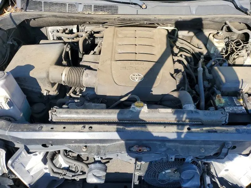 2011 TOYOTA SEQUOIA PLATINUM  