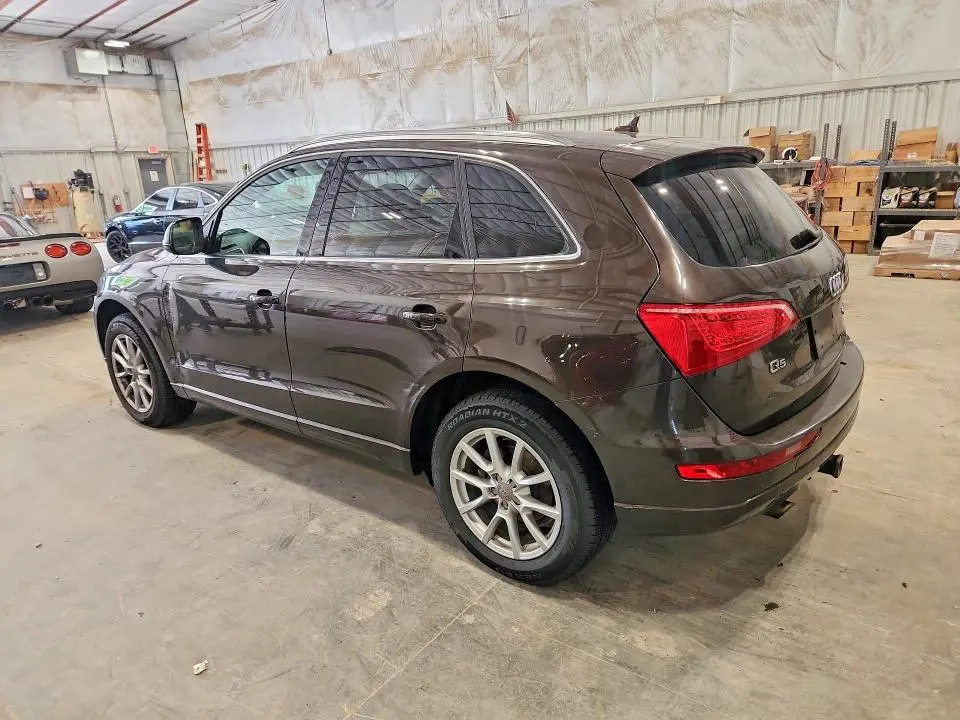 2011 AUDI Q5 PREMIUM PLUS  