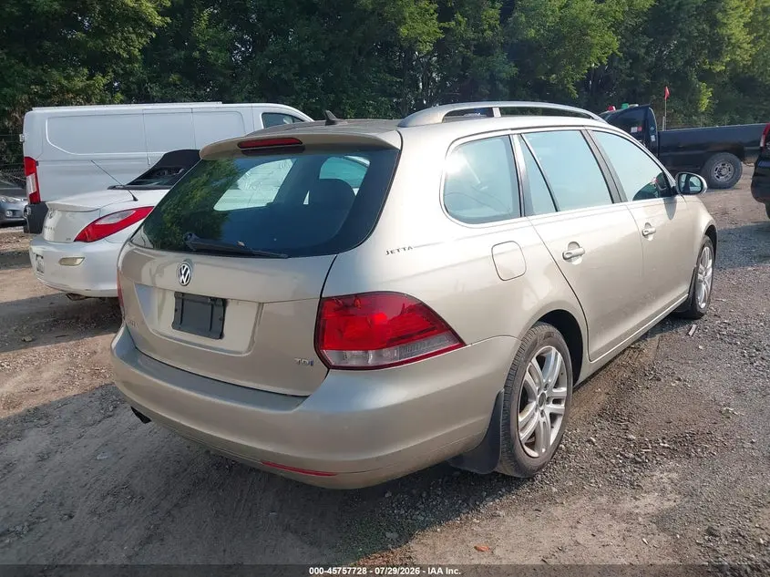 2012 VOLKSWAGEN JETTA SPORTWAGEN 2.0L TDI