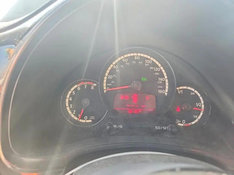 2014 VOLKSWAGEN BEETLE   