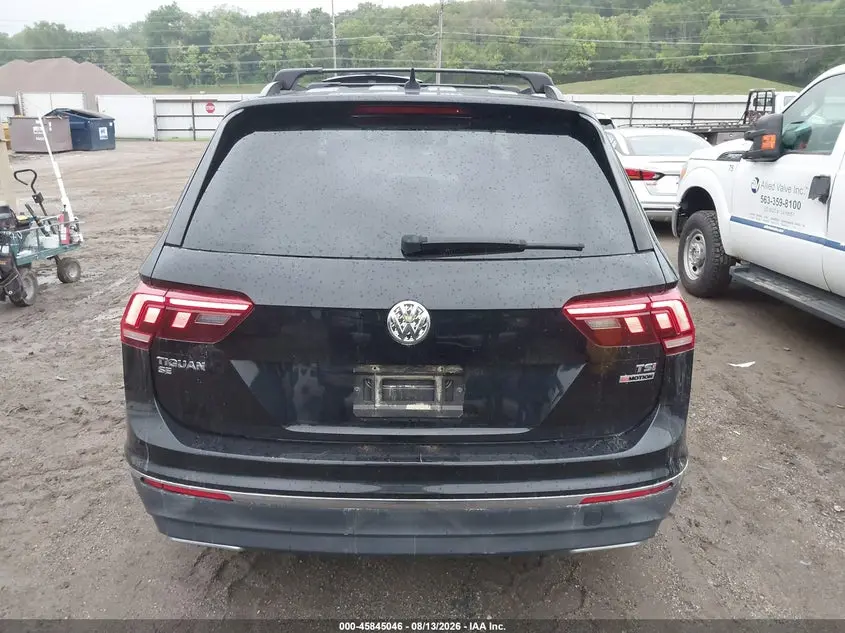 2018 VOLKSWAGEN TIGUAN 2.0T SE/2.0T SEL