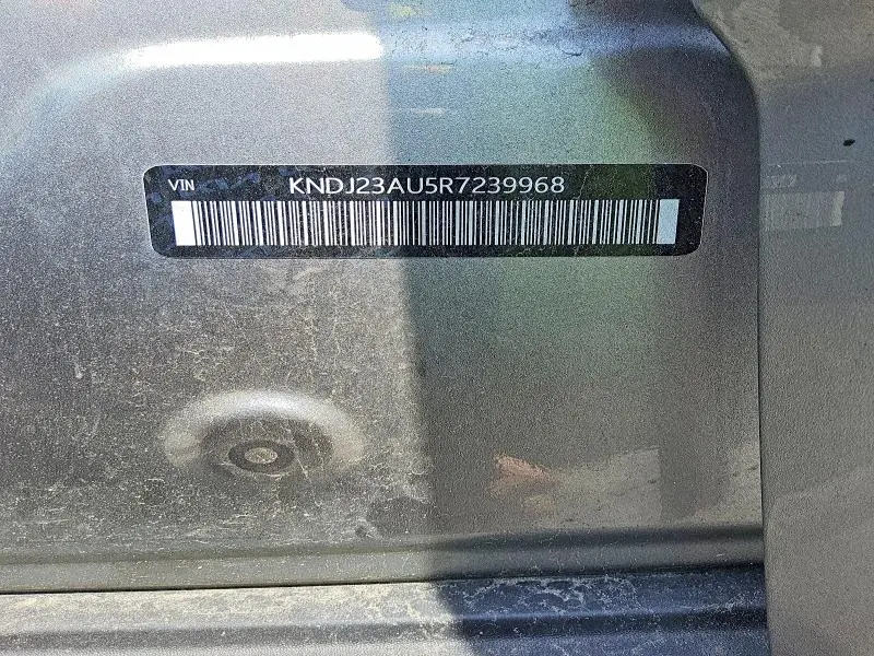 2024 KIA SOUL LX  