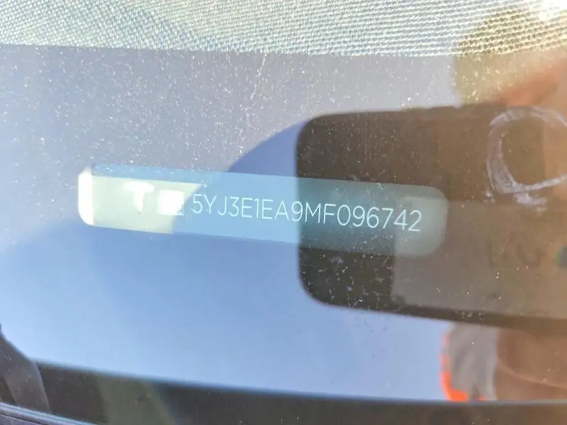 2021 TESLA MODEL 3   