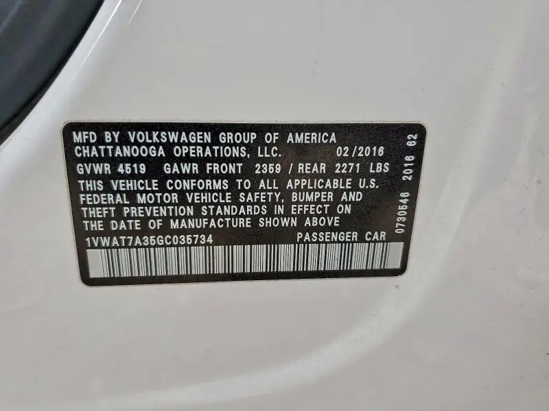 2016 VOLKSWAGEN PASSAT S  