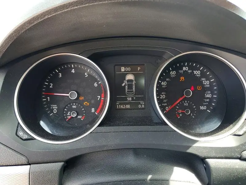 2017 VOLKSWAGEN JETTA SE  
