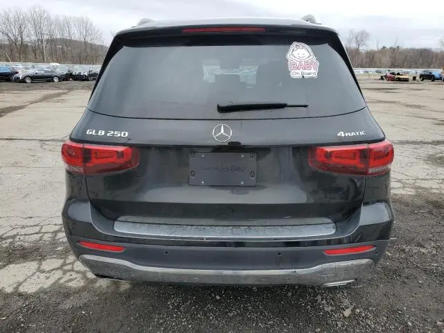2023 MERCEDES-BENZ GLB 250 4MATIC  