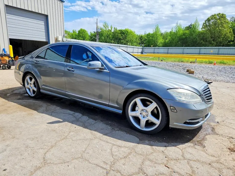 2011 MERCEDES-BENZ S 550 4MATIC  