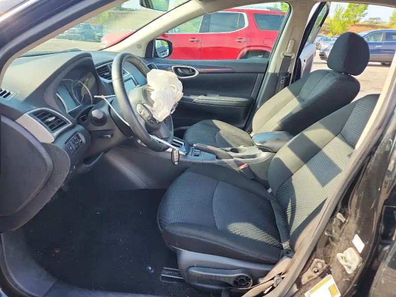 2019 NISSAN SENTRA SR  