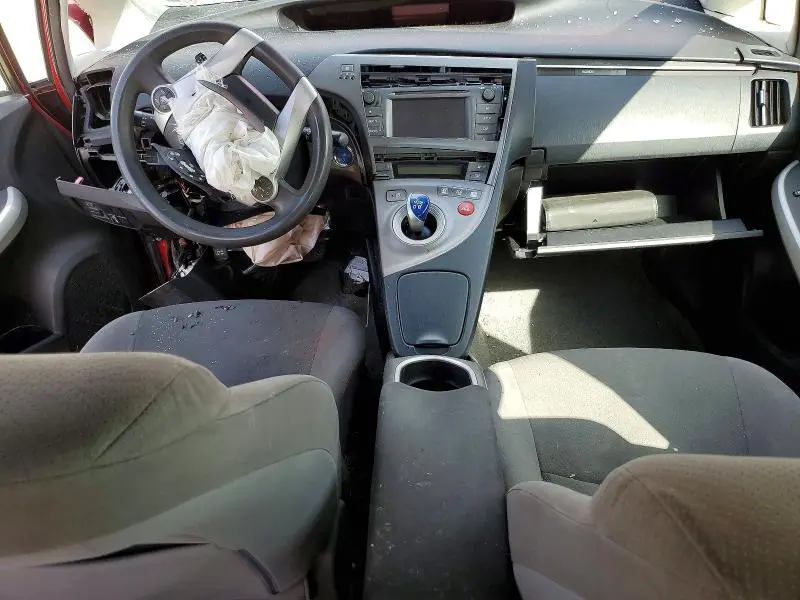 2013 TOYOTA PRIUS TWO  