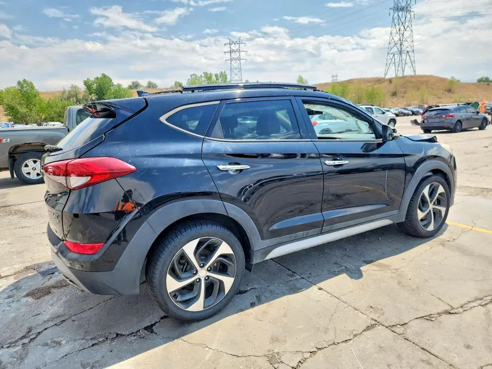 2017 HYUNDAI TUCSON LIMITED  