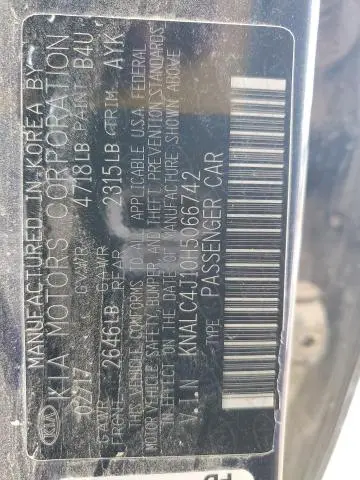 2017 KIA CADENZA PREMIUM  