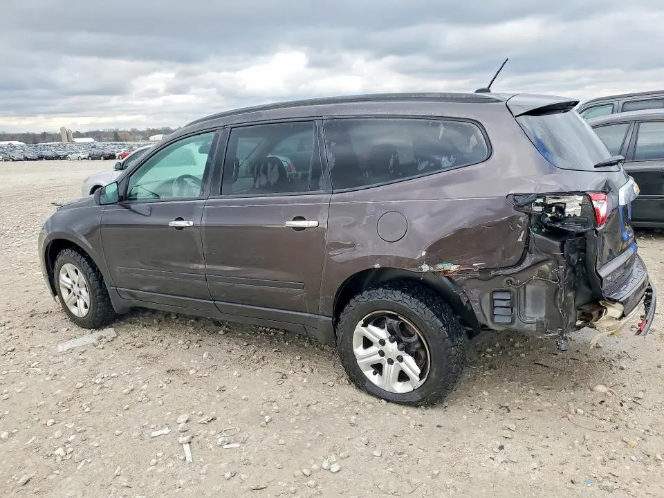 2014 CHEVROLET TRAVERSE LS  