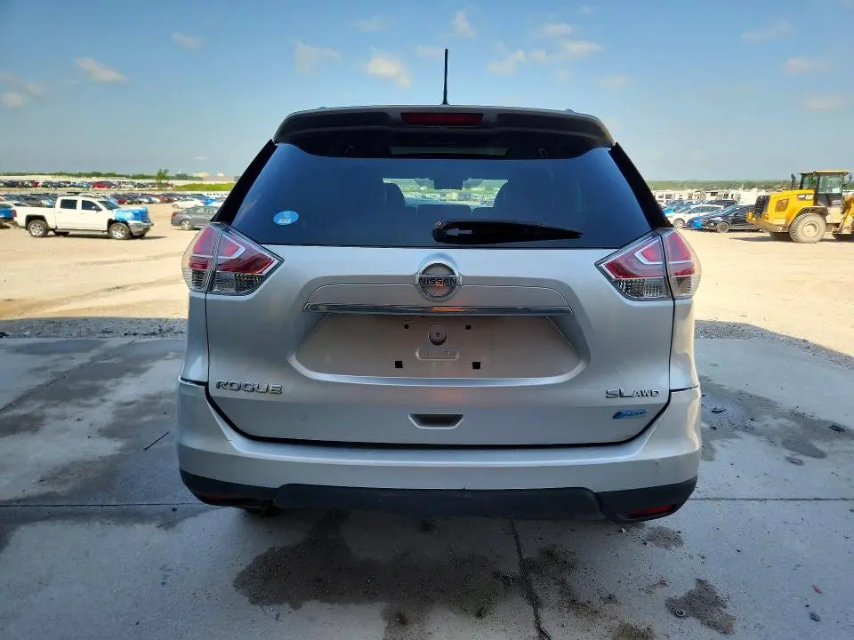 2014 NISSAN ROGUE SL  