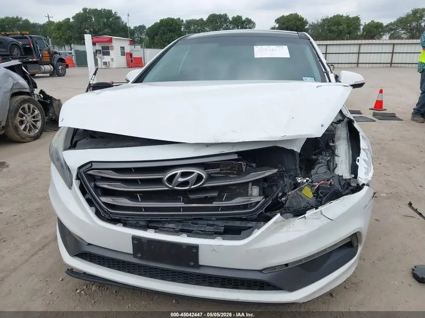 2016 HYUNDAI SONATA LIMITED