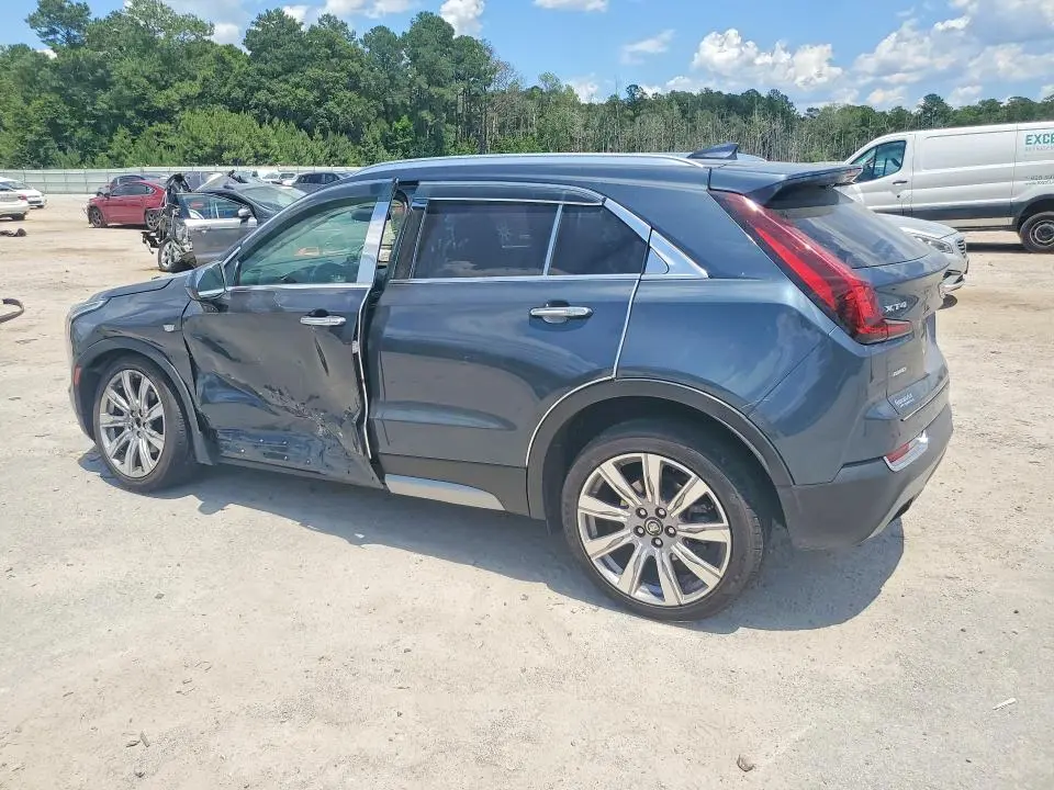 2019 CADILLAC XT4 PREMIUM LUXURY  