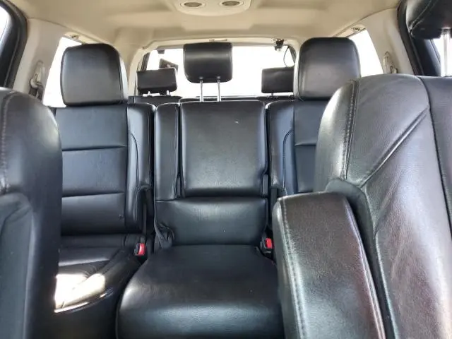 2014 NISSAN ARMADA SV  