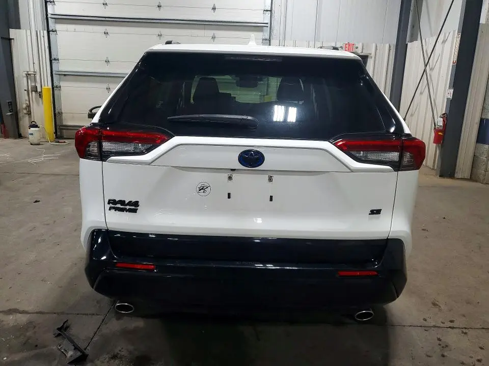 2021 TOYOTA RAV4 PRIME SE  