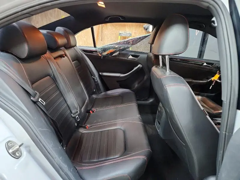 2017 VOLKSWAGEN JETTA GLI  
