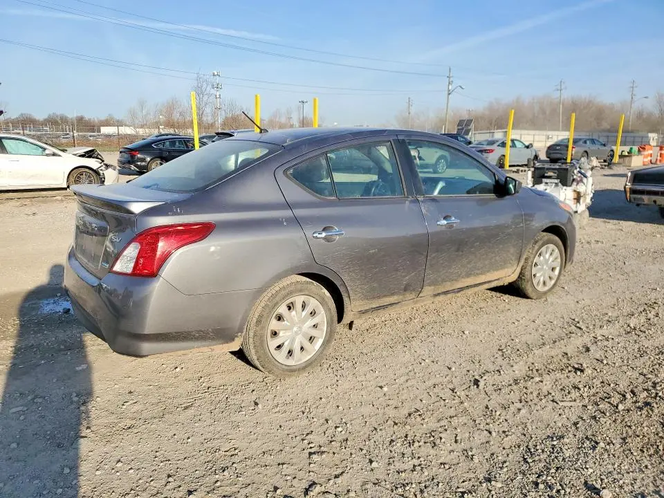 2016 NISSAN VERSA 1.6 SV  