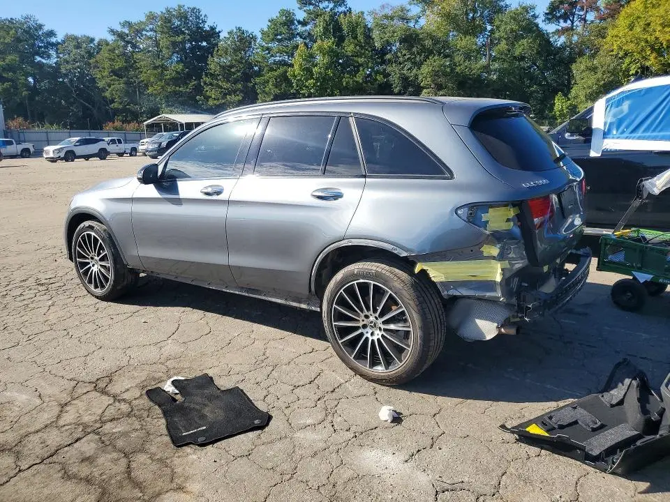 2019 MERCEDES-BENZ GLC 300  