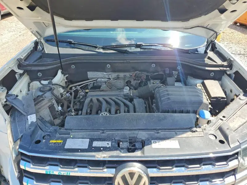 2018 VOLKSWAGEN ATLAS SE  