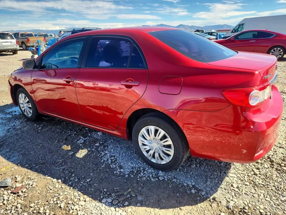 2011 TOYOTA COROLLA LE