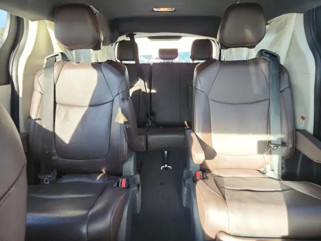 2023 TOYOTA SIENNA LIMITED  
