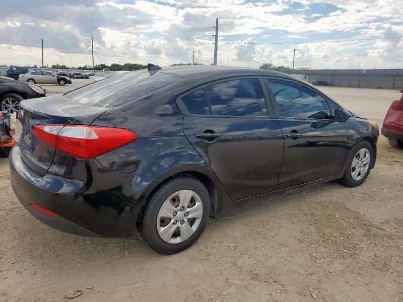2015 KIA FORTE LX  
