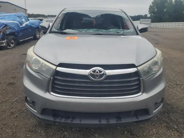 2015 TOYOTA HIGHLANDER LE  