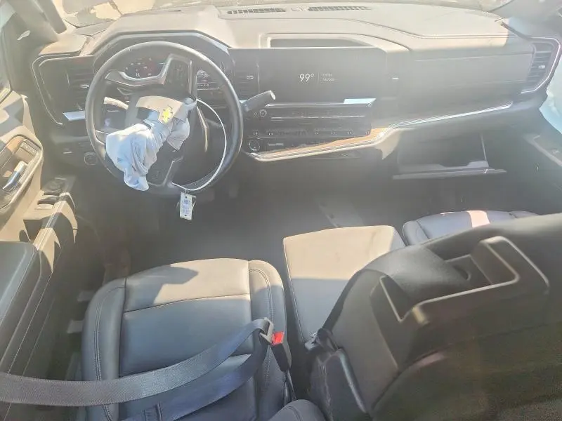 2024 CHEVROLET SILVERADO K1500 LT  