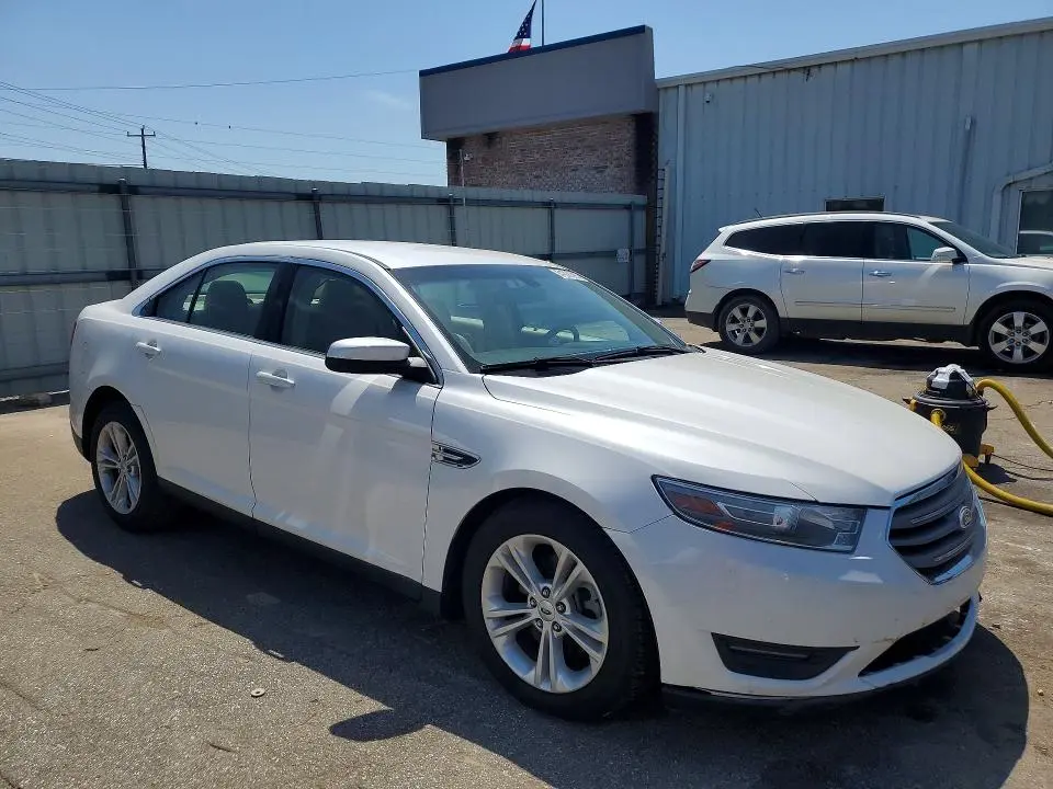 2014 FORD TAURUS SEL  