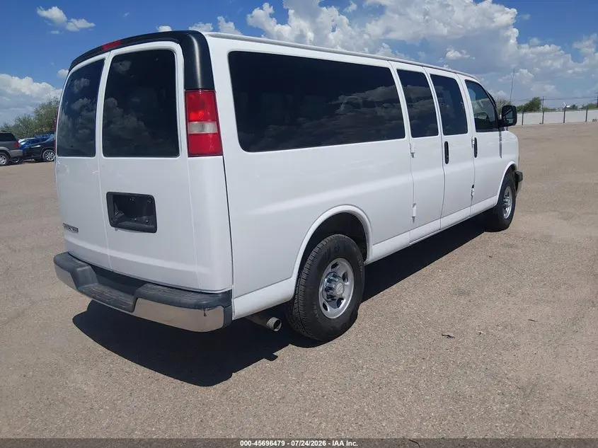 2017 CHEVROLET EXPRESS 3500 LT