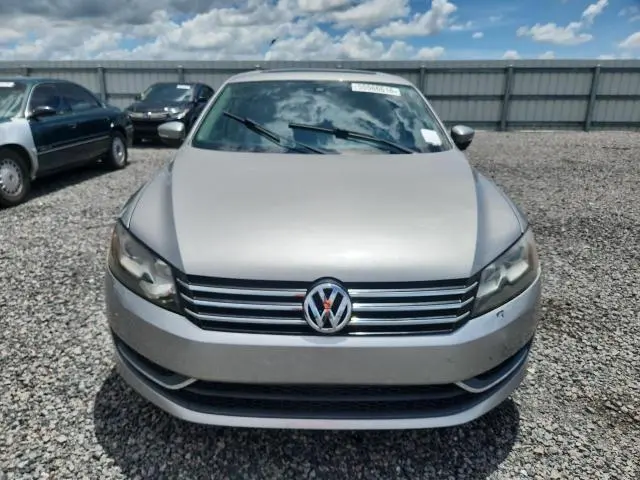 2014 VOLKSWAGEN PASSAT SE  
