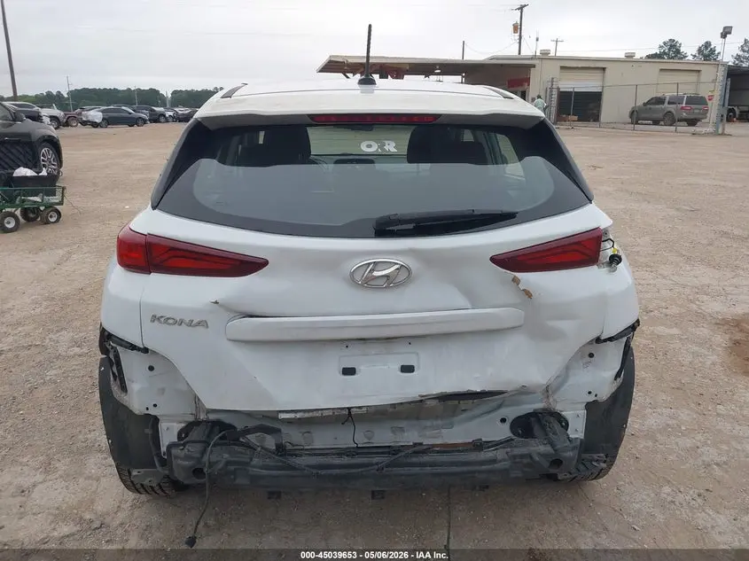 2021 HYUNDAI KONA SE