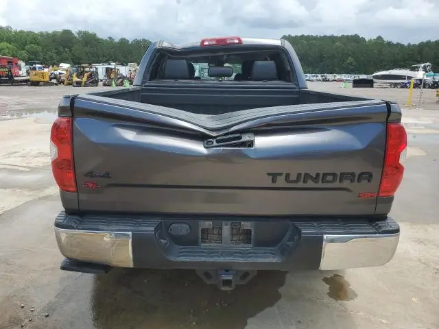 2019 TOYOTA TUNDRA CREWMAX SR5  